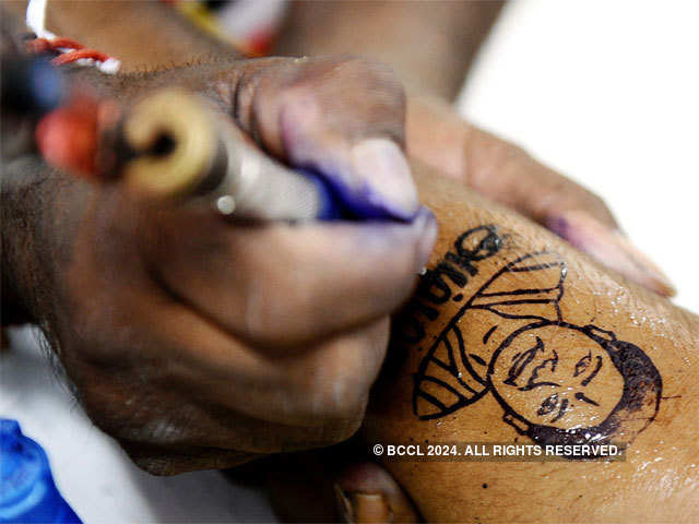 Rekha Prajapati - Jay hanuman 🙏 Hindi calligraphy tattoo... | Facebook