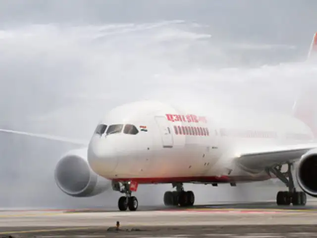 Fdi In Aviation Air India Employees Set To Raise Banner Of