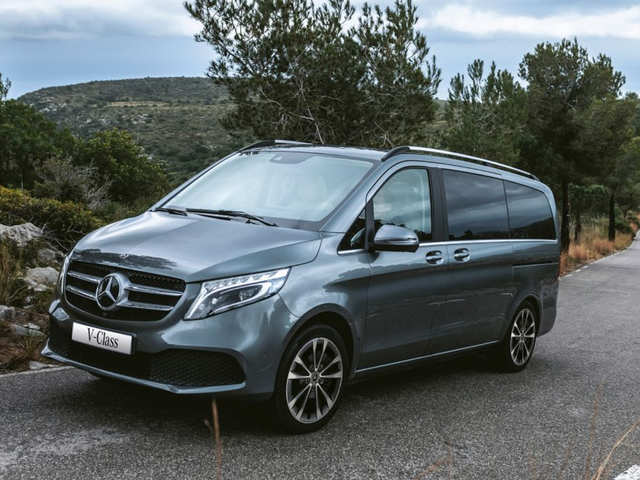 Mercedes V Class Price Mercedes Benz Drives In Luxurious V Class Elite At Rs 1 10 Cr