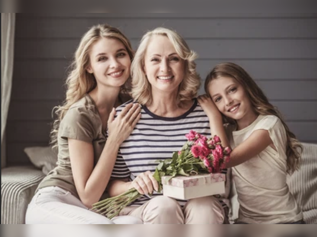 10 Best Birthday Gifts for Mom From Daughter