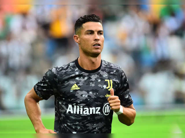 ronaldo: Manchester United agree deal to re-sign Cristiano Ronaldo from  Juventus - The Economic Times