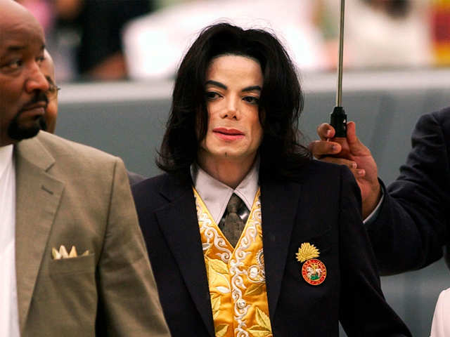 Michael Jackson's 10 Most Iconic Looks