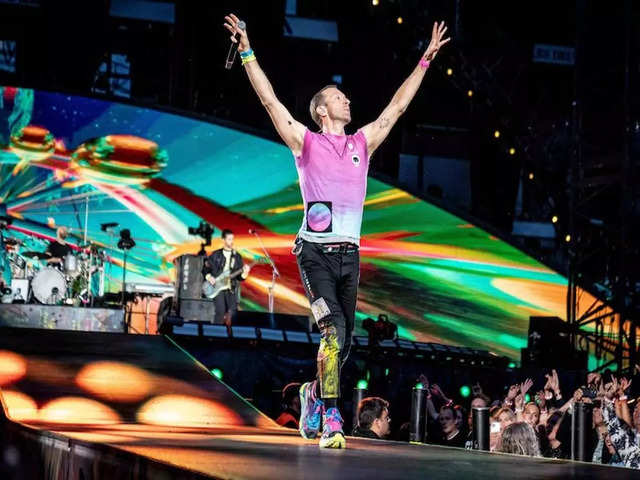 Coldplay tour 2025 European concert image