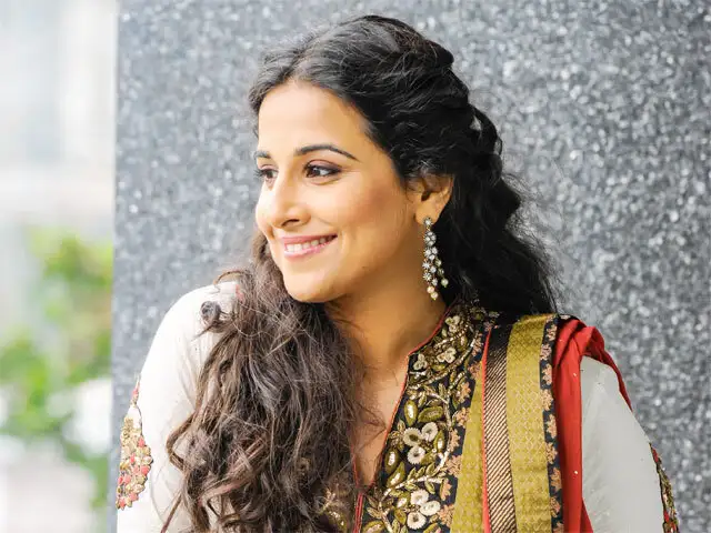 Vidya Balan Opts Out Of Kamala Das Biopic Aami Denies Right