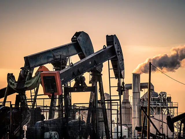 Mcx Commences Options Trading In Crude Oil Contracts The Economic Times
