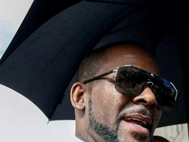 R Kelly Gets 30 Yrs In Prison In Sex Case: History Of Accusations Against The Singer