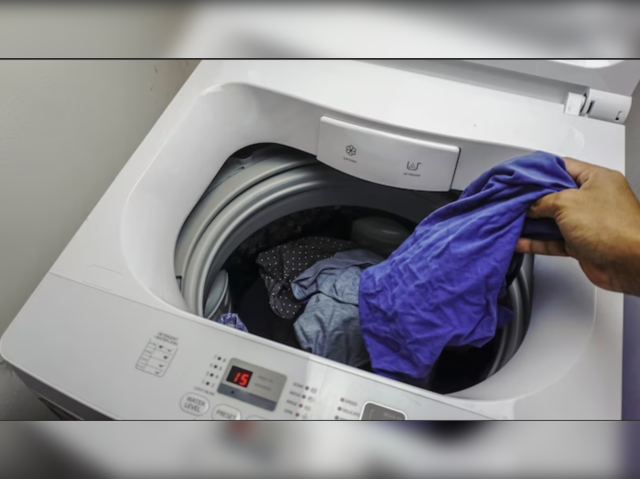 6 Best Portable Washing Machine on : On-The-Go Laundry Made Easy  (2023) - The Economic Times