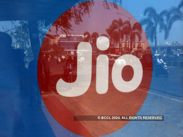 Jio Prepaid Plans Jio Withdraws Low Value Prepaid Packs Rs 98 Is