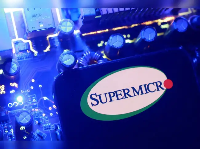 Image for Super Micro forecasts upbeat annual revenue on data center adoption