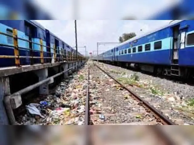 Google Map: Spot your train on Google map with RailRadar - The Economic ...