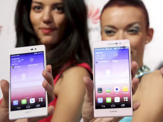 Huawei partners Flextronics to begin smartphone production in Chennai ...