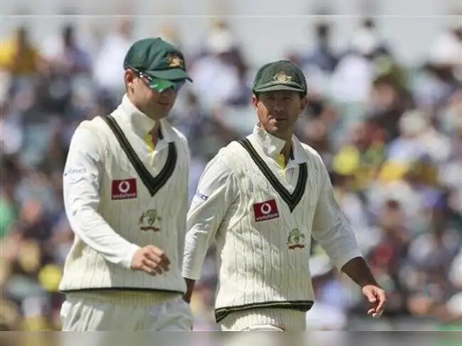 Hot on social media: Ponting, the punter - The Economic Times
