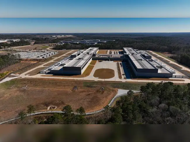 Meta breaks ground on over $1 billion data center in Oklahoma's Tulsa ...