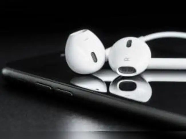 Image for Digital streaming boosts global music revenues once again in 2025: Report