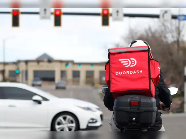 Image for DoorDash shuts down driver's account after AI-generated image used to fake delivery