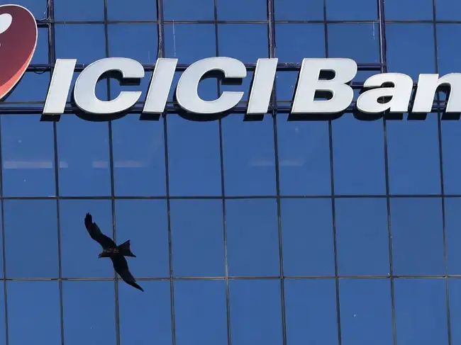 Image for ICICI Bank raises $17.88 billion through FCNR(B) deposits amid strong demand