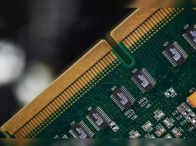 Intel, Apple, carmakers to attend White House meeting on chip shortage ...