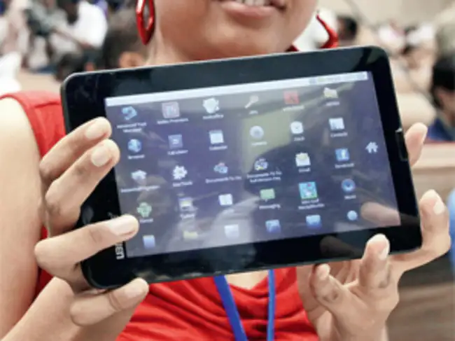 Aakash 2: Aakash 2, the cheapest tablet PC, misses May-end deadline ...