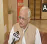 "Not easy to give direct challenge to PM": Congress leader Salman Khurshid on AAP's protest